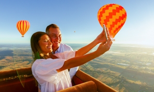 Hot air balloon deals date